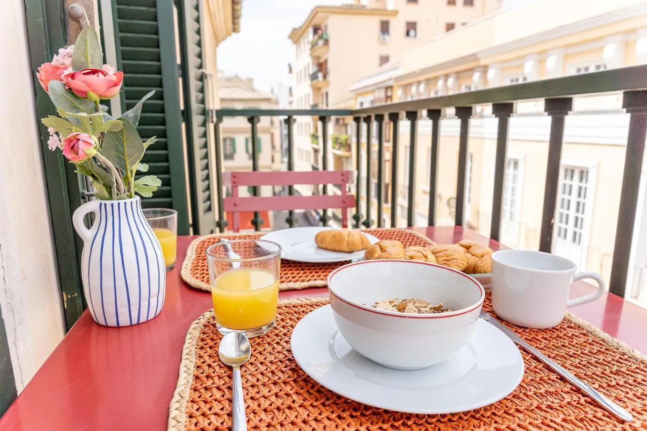 Gran Apartamento En El Centro Historico Con Parking Gratuito 4 Habitaciones Por Keywise Málaga España